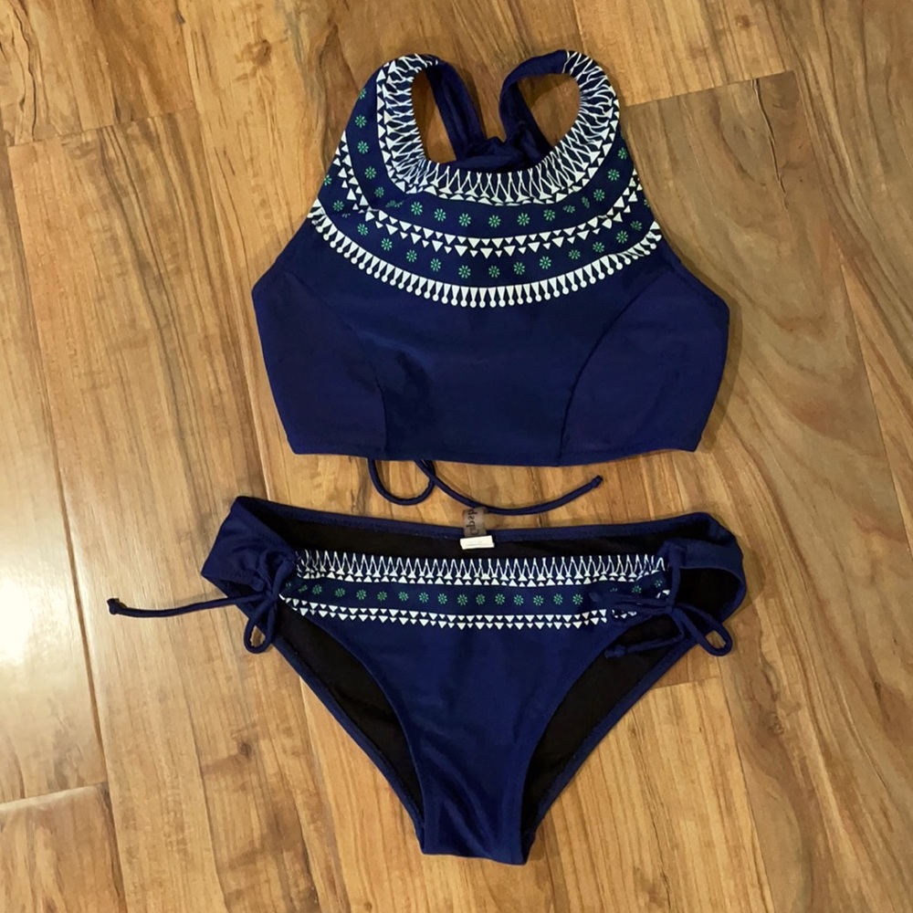 Cupshe 2 piece swimsuit